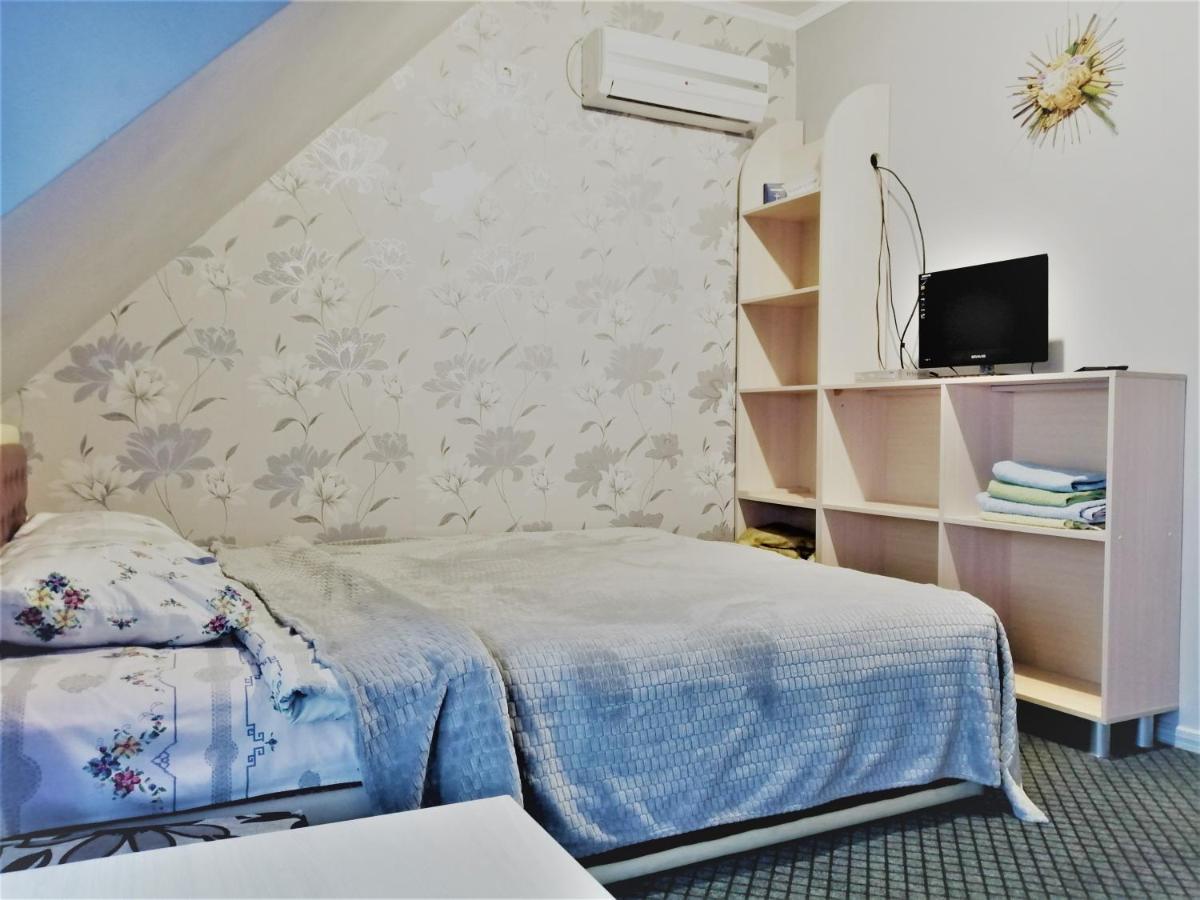 Beregynya Motel Yuzhnoukrainsk Exterior foto