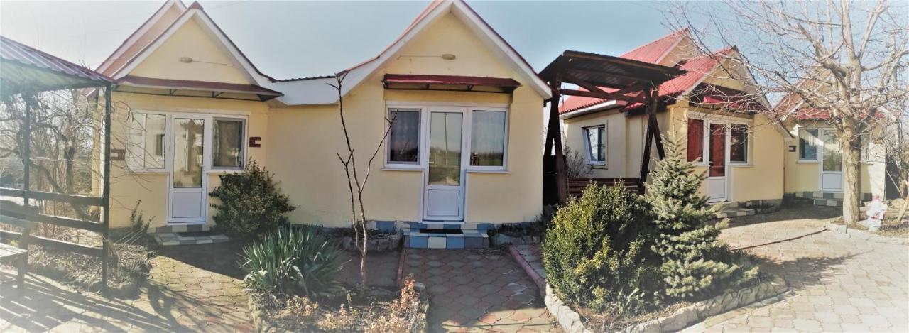 Beregynya Motel Yuzhnoukrainsk Exterior foto